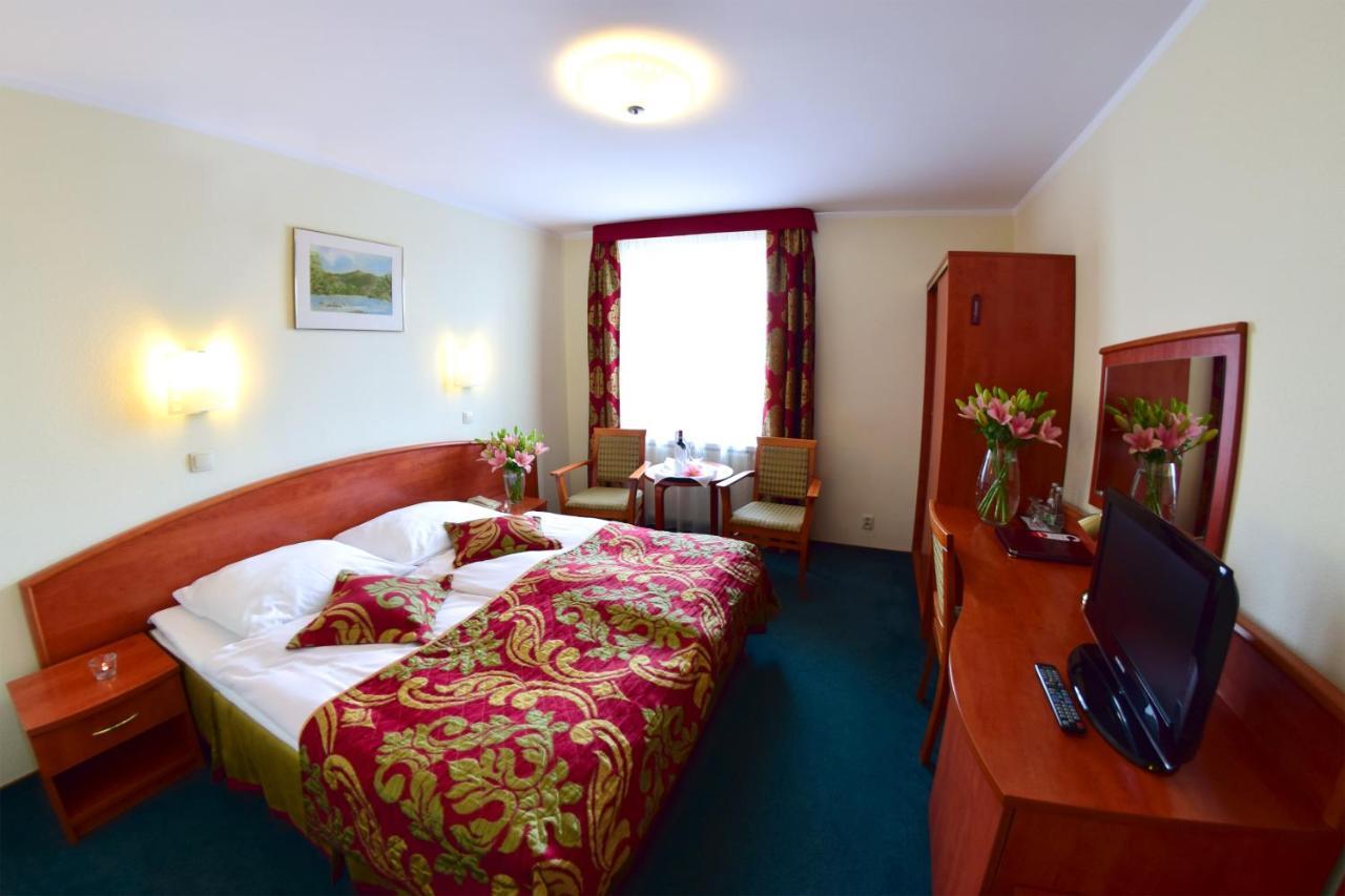 Panorama Hotel 3*