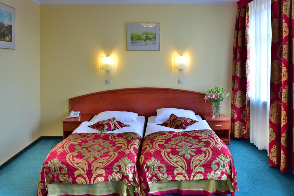 Panorama Hotel 3*